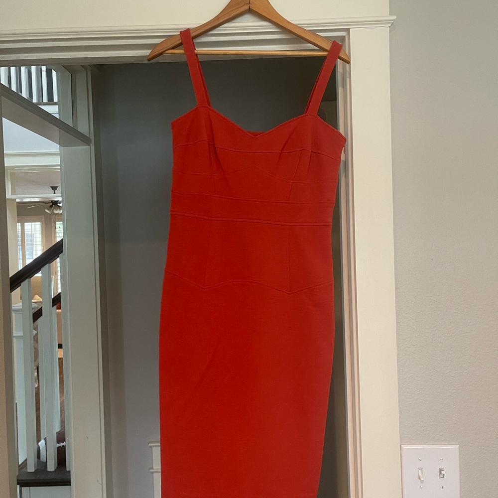 Diane vonFurstenberg size 4 dress - Picture 3 of 7
